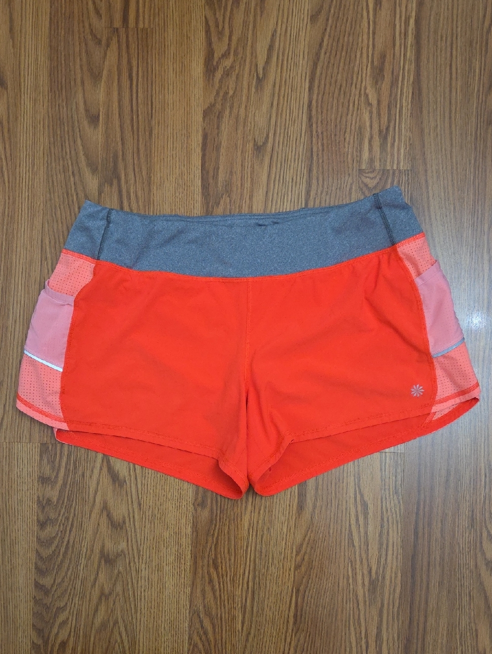 Athleta Ready Set Go Perforated Bright Orange Running HR Athletic 3.5" Shorts/ L